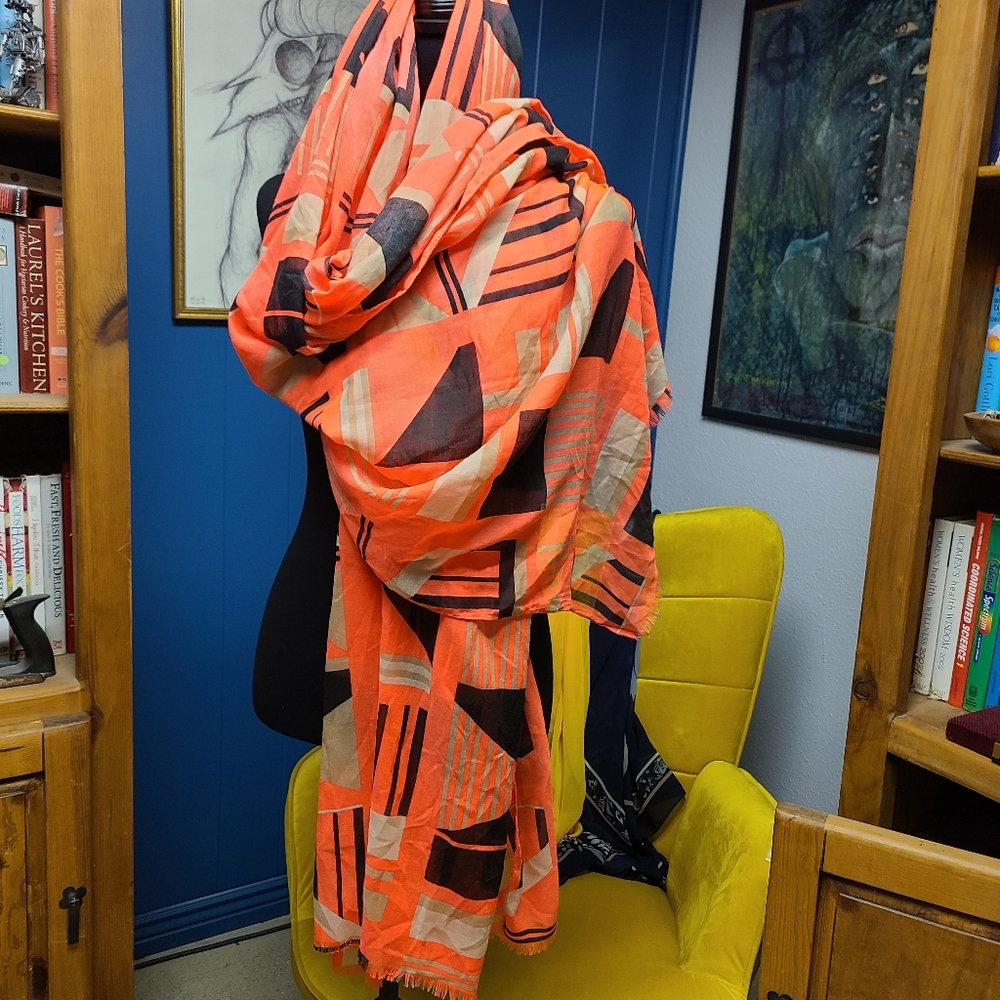 Geo Print Scarf